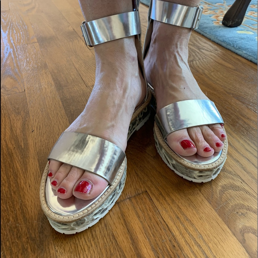 Attilio Giusti Leombruni Sandals (AGL)